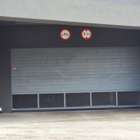 Q Apart Enter- Klimatyzowany 2 Pokojowy Apartament Przy Manufakturze Z Garazem Gratis, Fv Lodz (Lodz) Ngoại thất bức ảnh